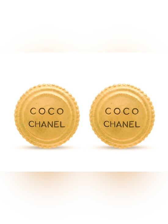 CHANEL Jewelry - CHANEL Gold COCO large Button Earrings, clip on vintage